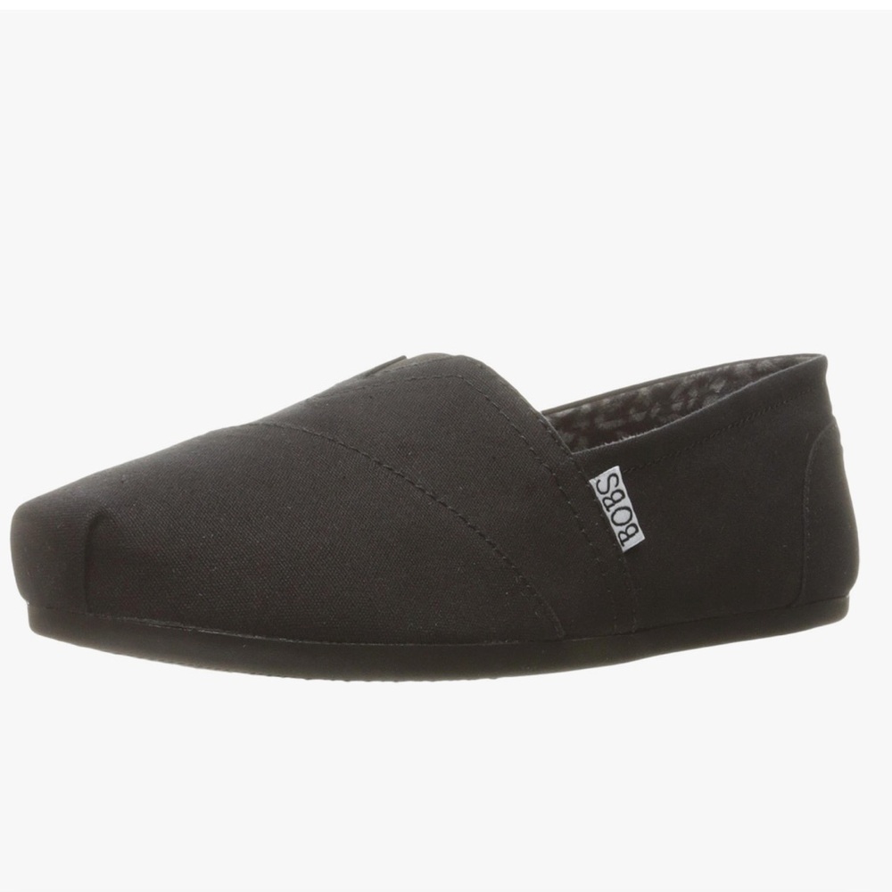 New in Box Black Bobs by Skechers Plush Peace & Love Flats Size 9 Wide